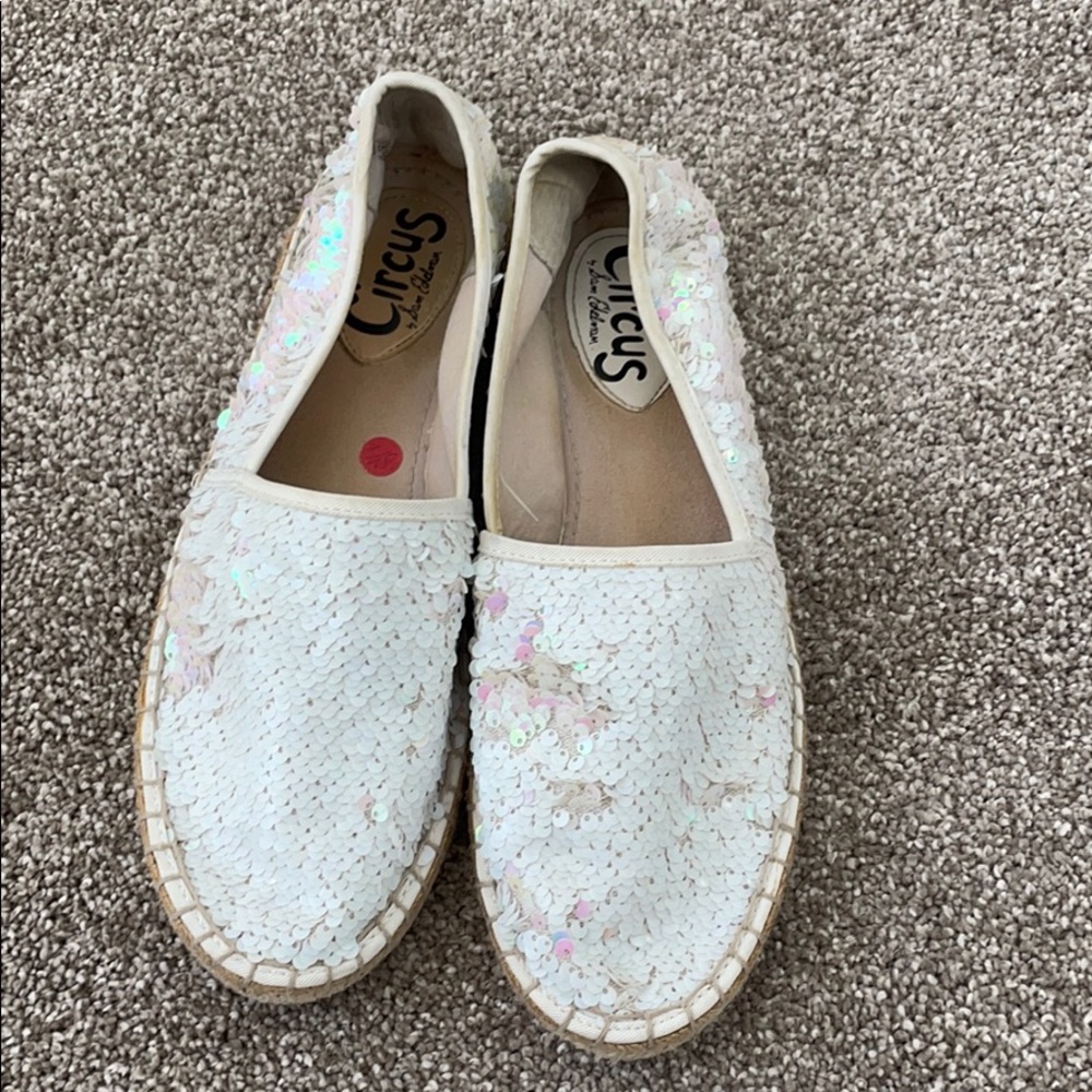 Circus by Sam Edelman white pink sequence flats